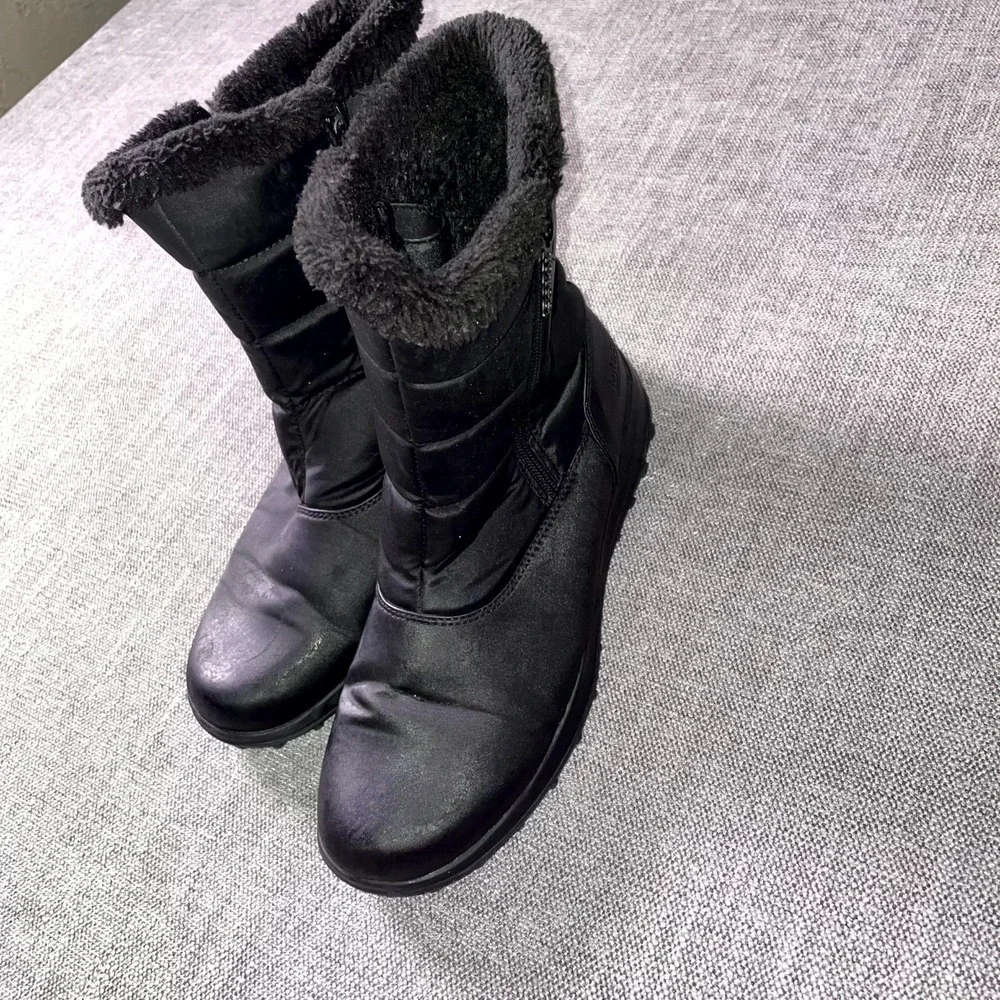 Totes Womens US 9 M Weather Boots Black Faux Fur Lined Side Zipper Mid Calf Snow